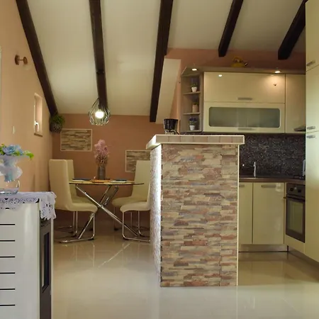 Apartments Marica Apartment *